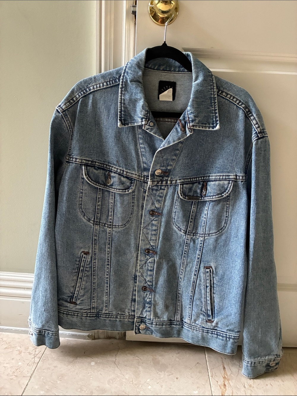Lee Light Wash Denim Jacket - Men no damages.